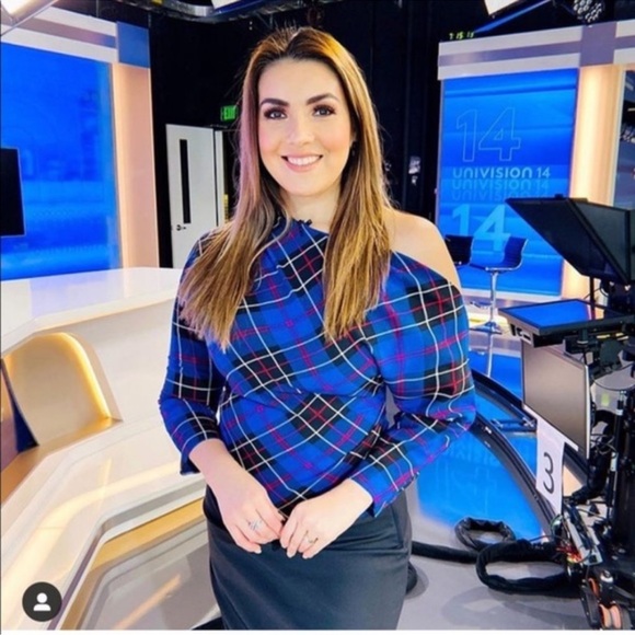 NWT ZARA Asymmetric Plaid Blue Top Size M  🦋Bloggers Favorite🦋 - Picture 10 of 16